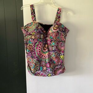 Tankini. With padding in the bra.